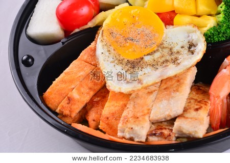 沙拉 冷餐 减肥餐 牛肉 鱼肉 蔬菜 虾 酸奶 - 背景