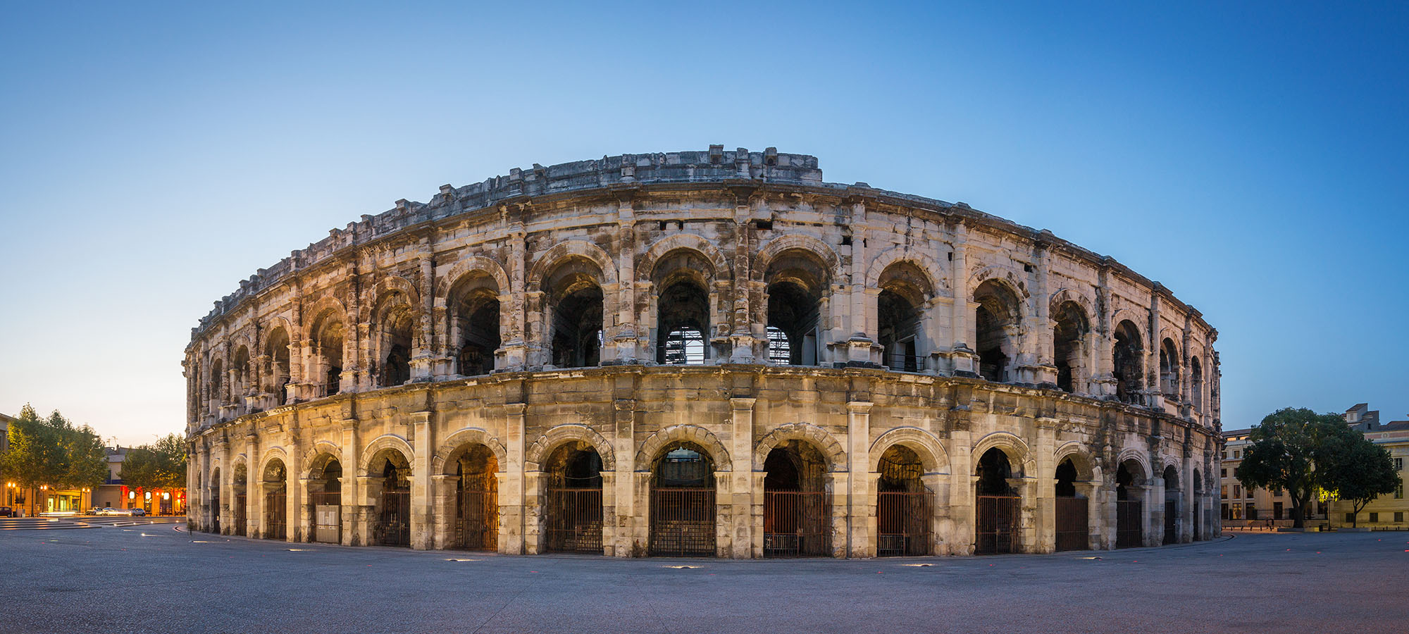 阿尔勒古罗马竞技场